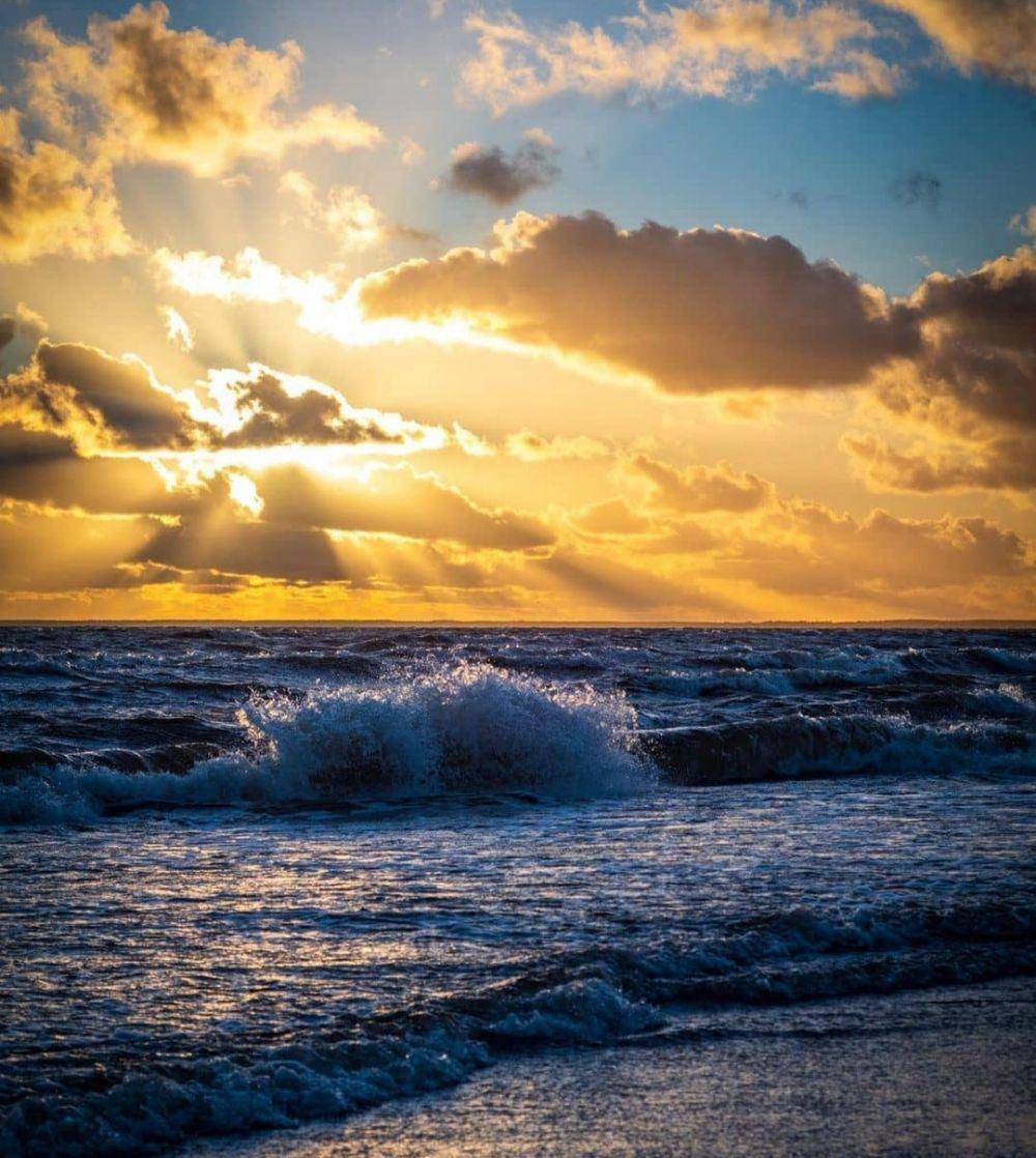 Pantai Parnu (instagram.com/visitparnu)