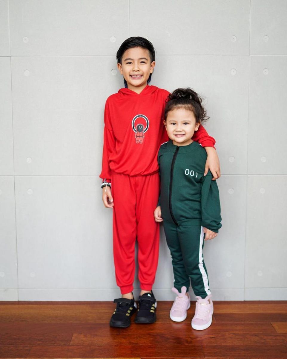 Ry dan Sea Situmeang (instagram.com/mrssharena)