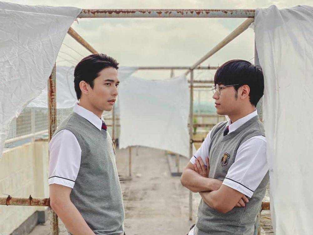 Singto Prachaya di Baker Boys (instagram.com/__singto)