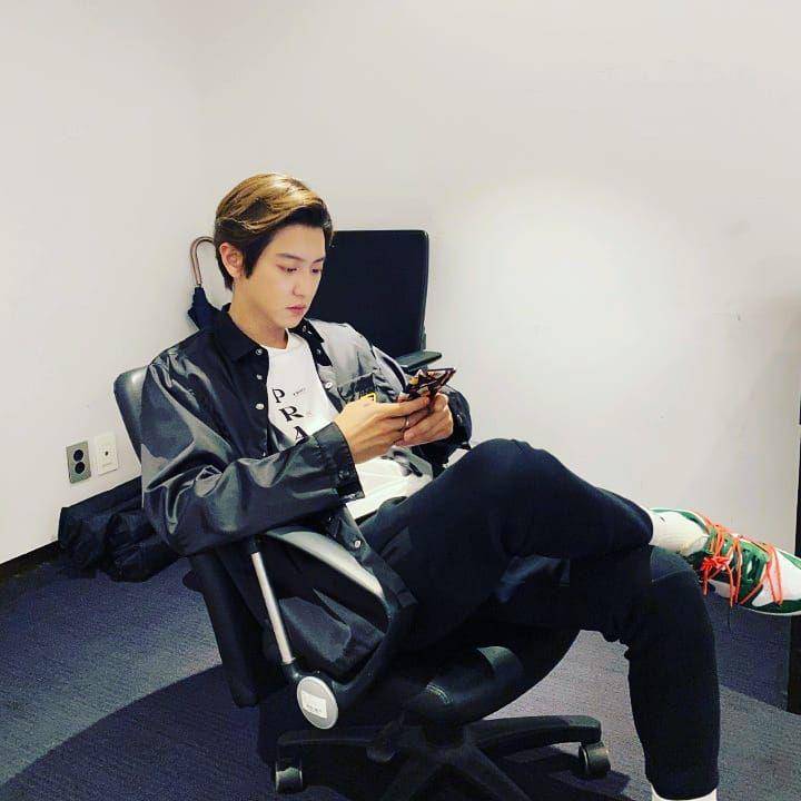 Chanyeol EXO (instagram.com/real__pcy)
