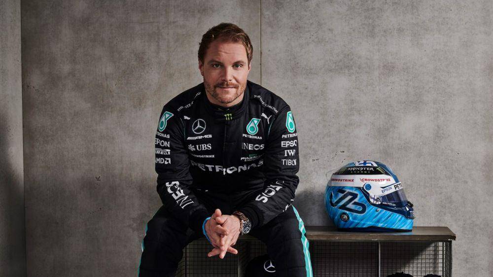 pembalap Mercedes Valtteri Bottas (formula1.com)