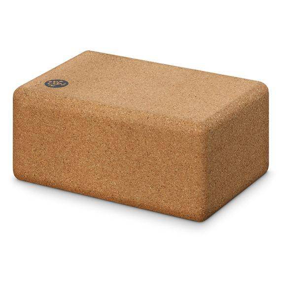 Manduka Cork Yoga Block (apple.com)