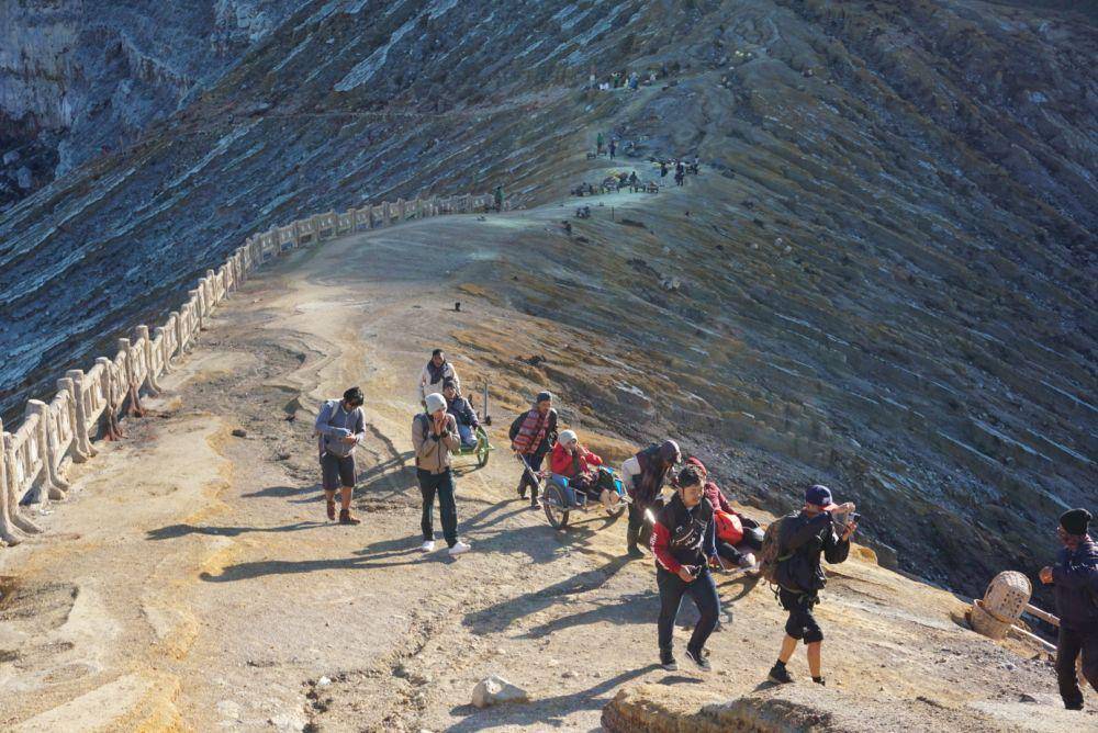 Jalur puncak Gunung Ijen. IDN Times/Mohamad Ulil Albab