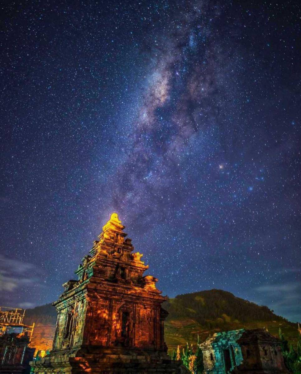 Dieng (instagram.com/novemlawalata)