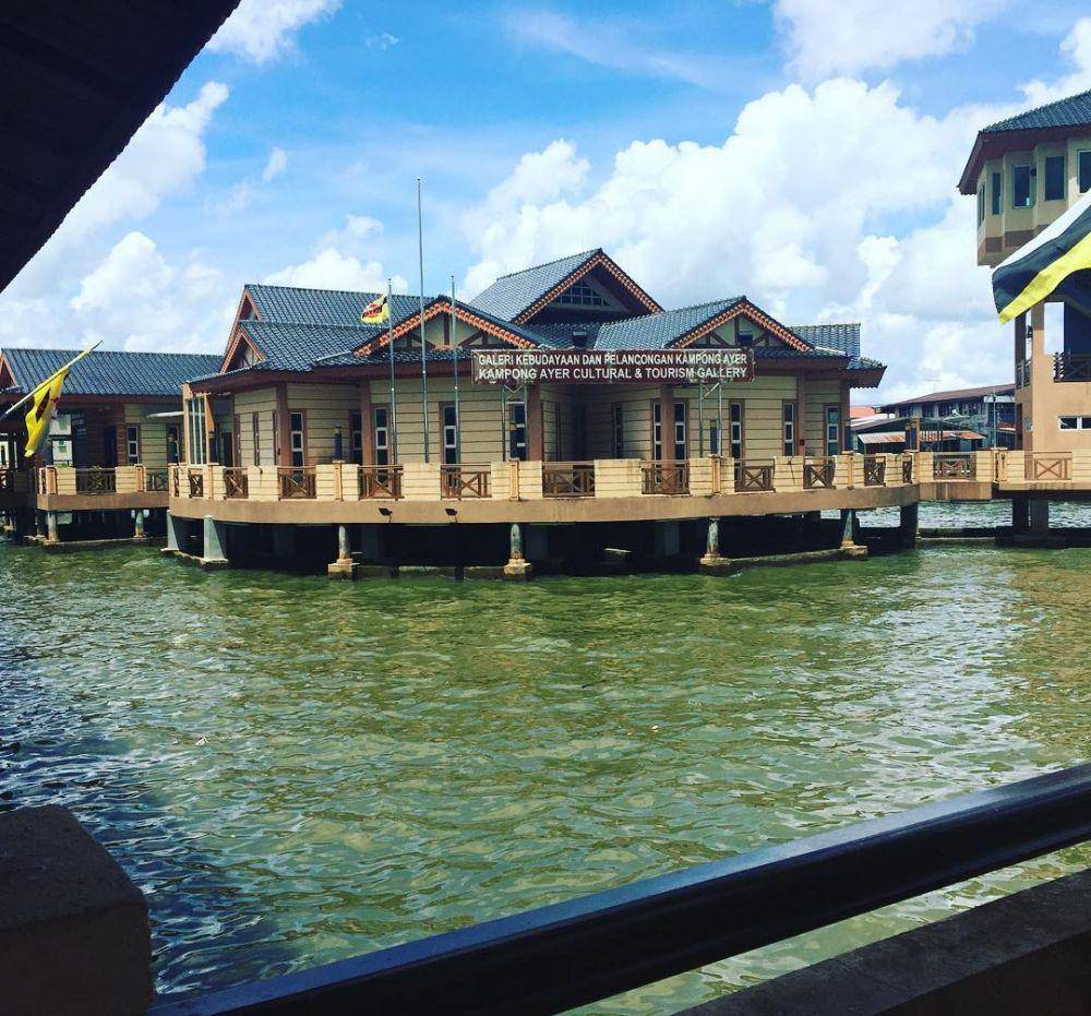potret Kampong Ayer (instagram.com/guilty_gamer)