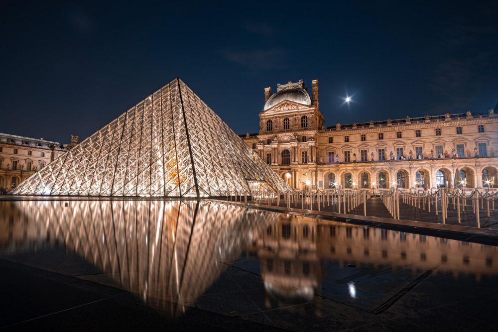 Musee de Louvre (unsplash.com/Michael Fousert)