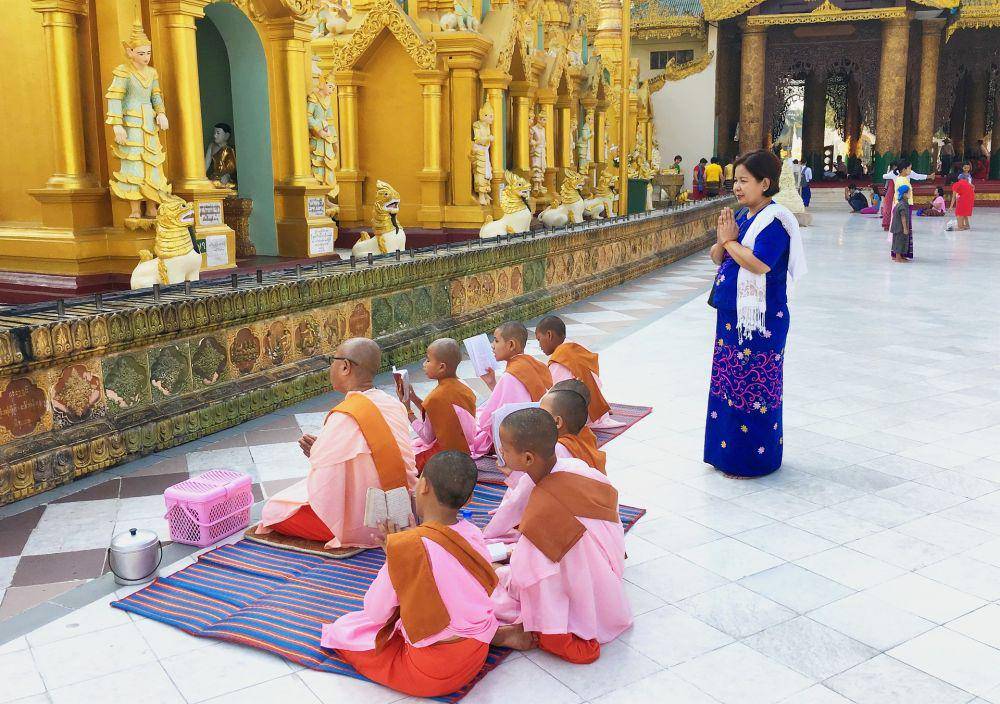 Shwedagon Pagoda (pixabay.com/agmclellan)