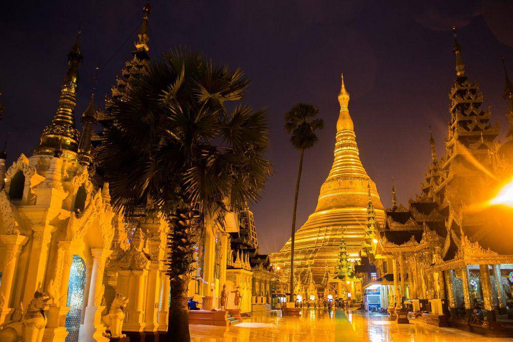 Shwedagon Pagoda (pixabay.com/Thailand_becausewecan)