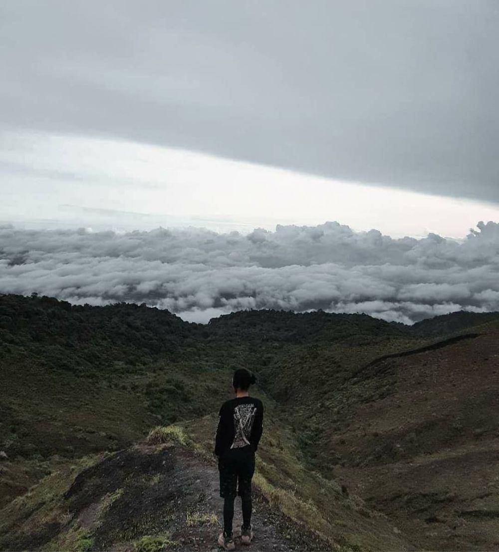 Wisata Bukit Kaba (https://www.instagram.com/thomson_widodo/)