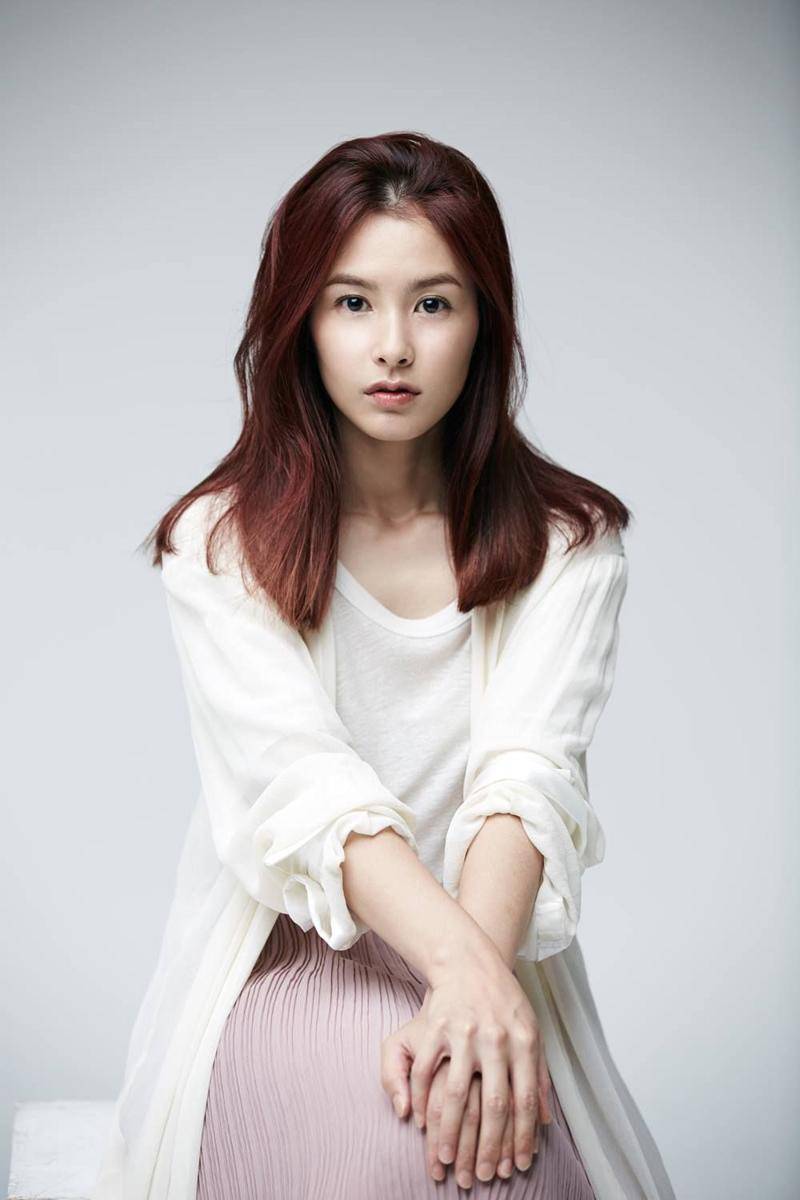 Kang Hye Jung (facebook.com/강혜정)