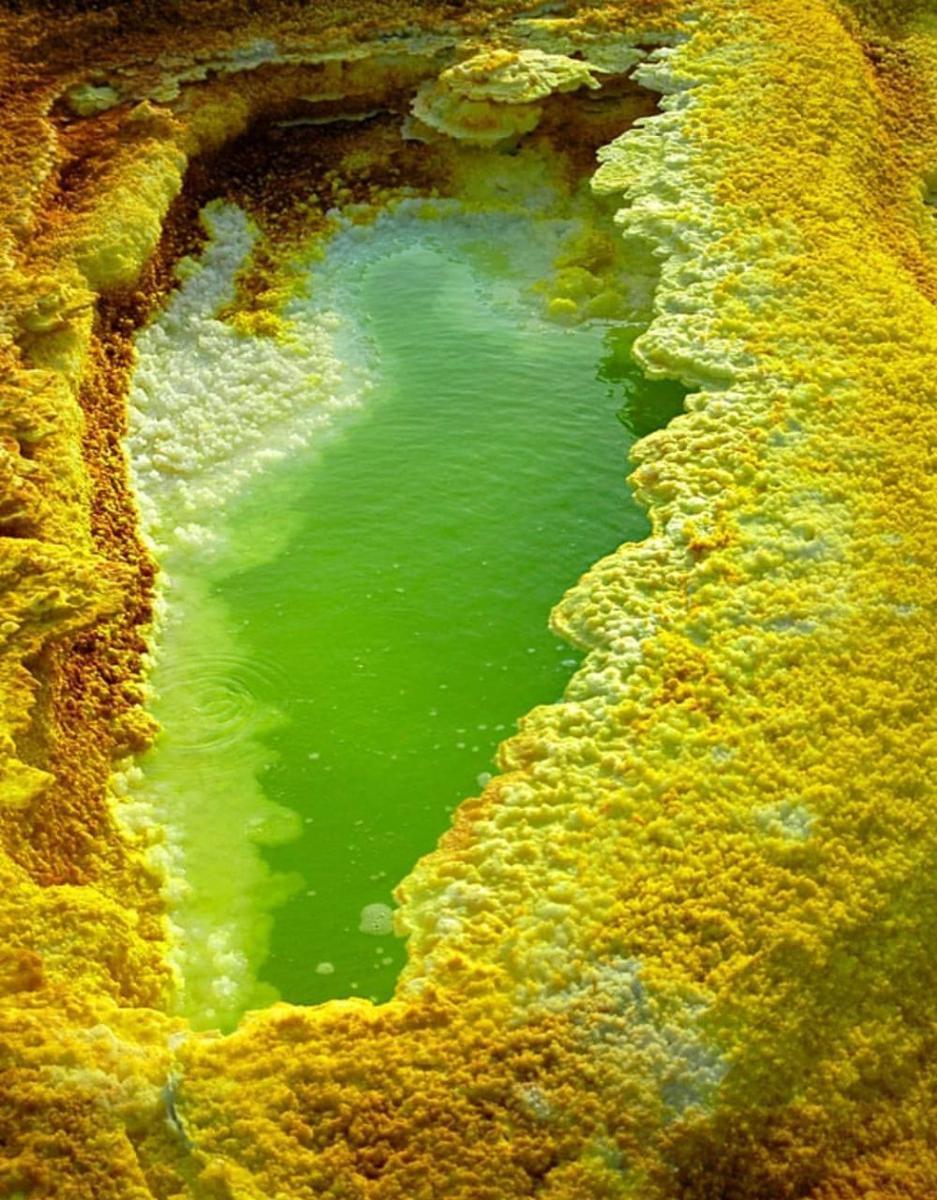 Sumber Air Panas Dallol Ethiopia (instagram.com/rojourdain)