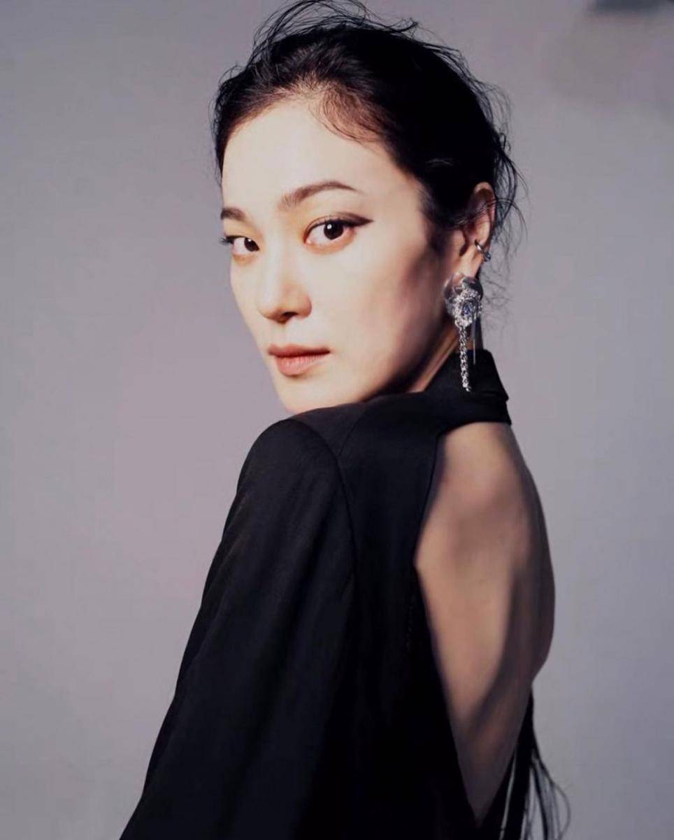 Ok Ja Yeon (instagram.com/okjayeon)