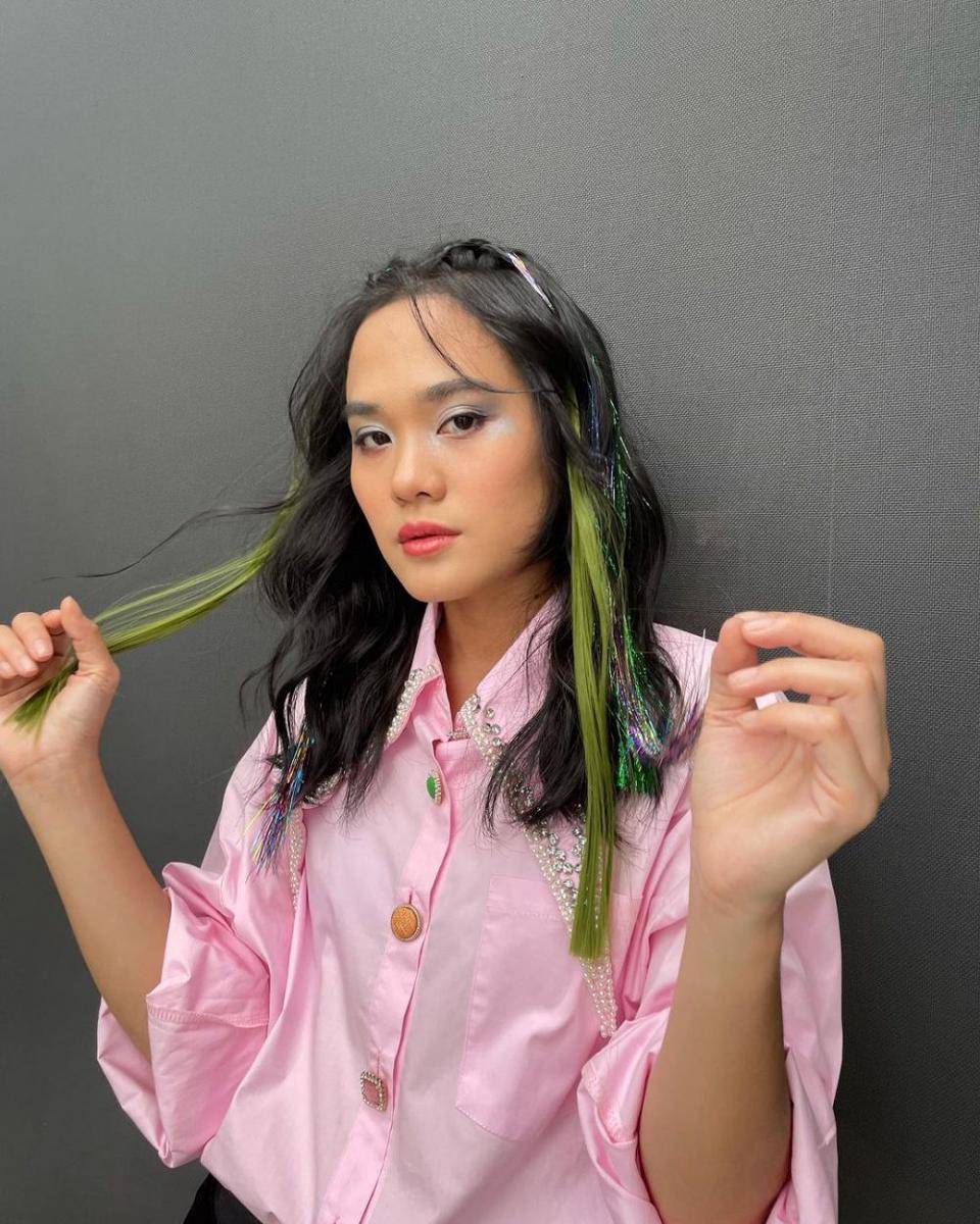 Sheryl Sheinafia (instagram.com/sherylsheinafia/)