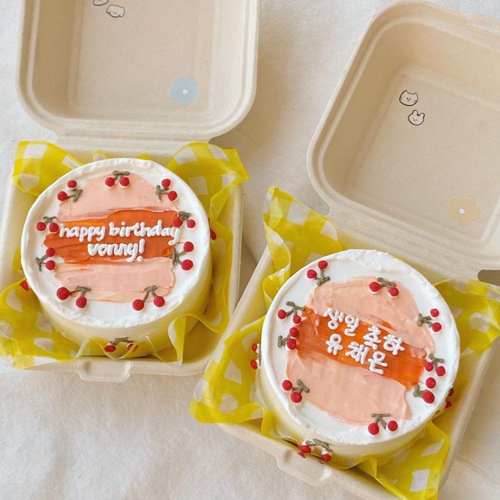 Bento cake (instagram.com/a.keikeu)