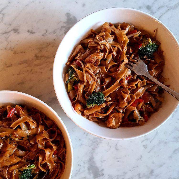 pad kee mao (instagram.com/dandumbrell)