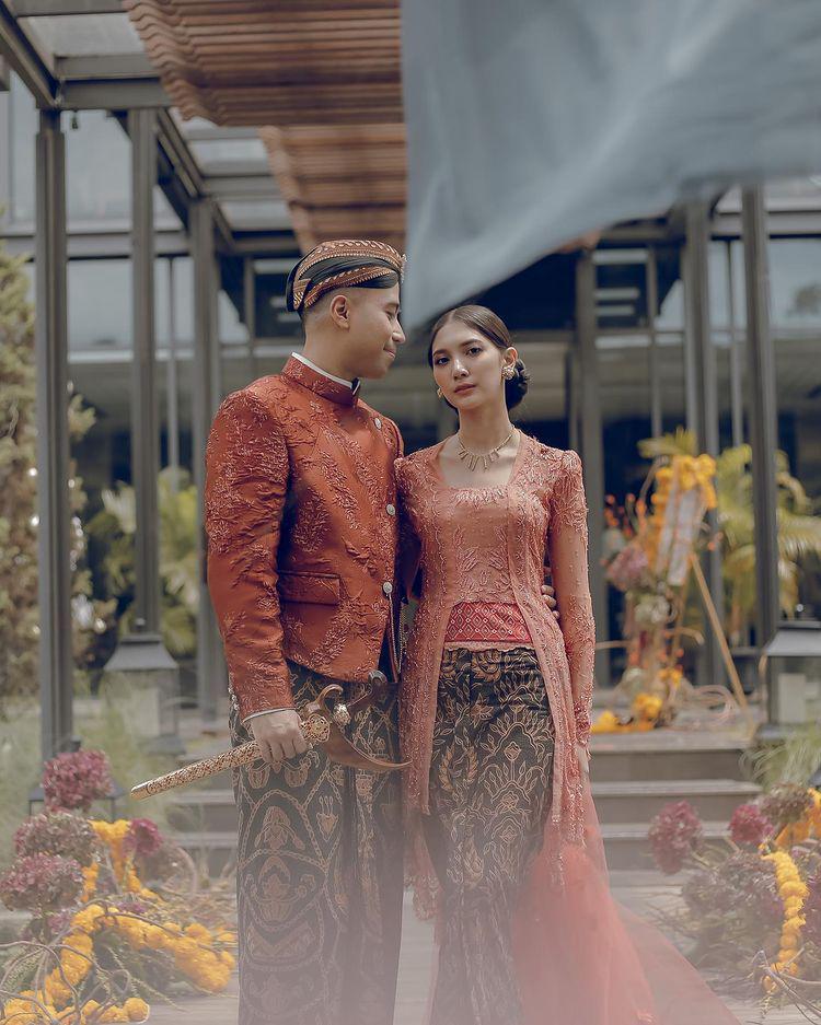 momen pertunangan Vidi Aldiano dan Sheila Dara Aisha (instagram.com/vidialdiano)