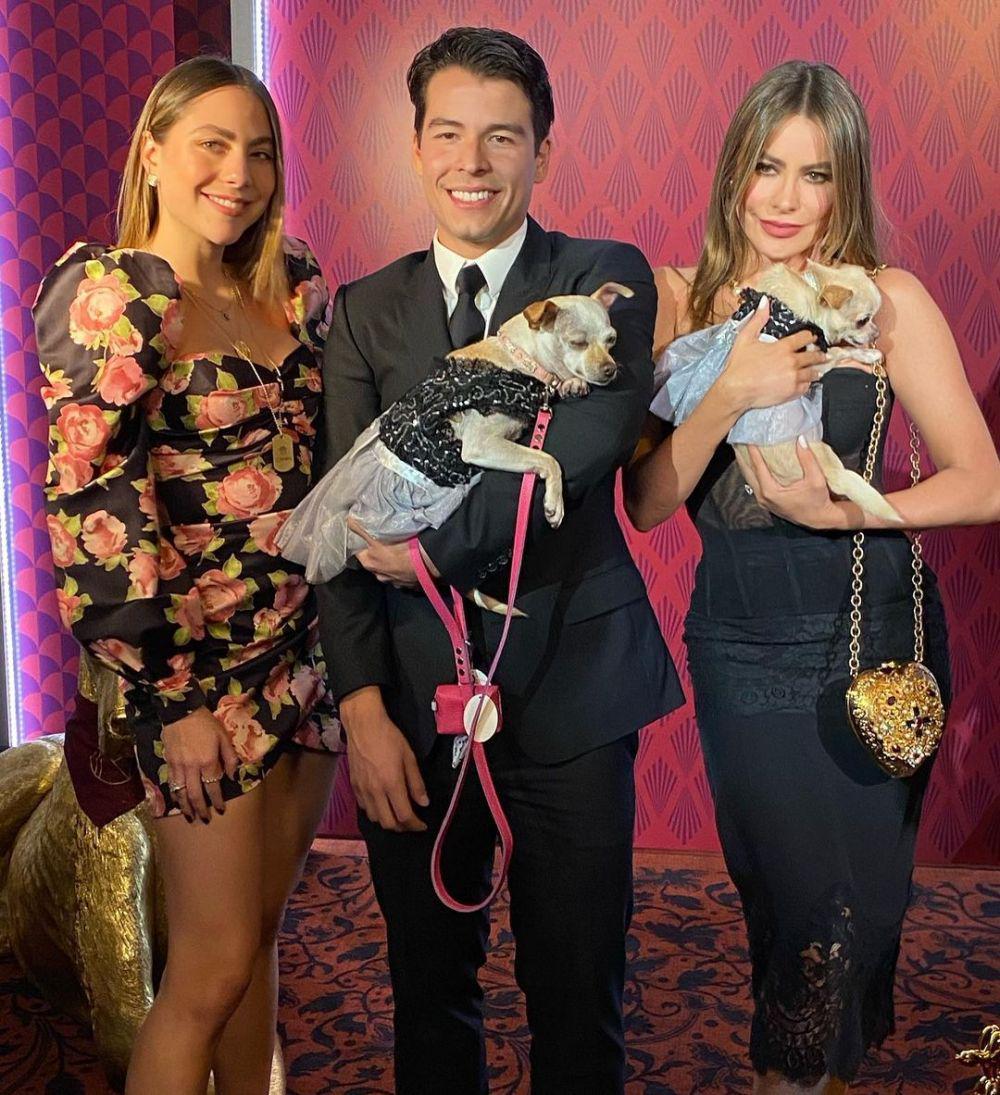 Claudia Vergara, Manolo Gonzalez Vergara, Sofia Vergara (instagram.com/sofiavergara)