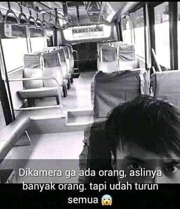 status media sosial naik angkutan umum (instagram.com/awreceh.id)