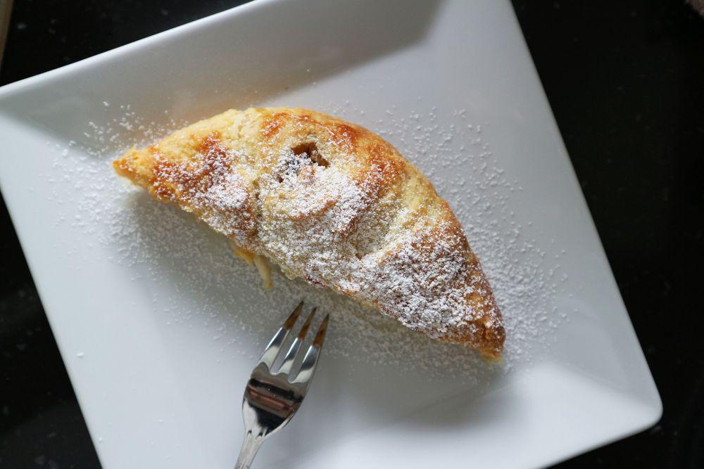 ilustrasi bing cherry strudel (pixabay.com/Edith Huber)