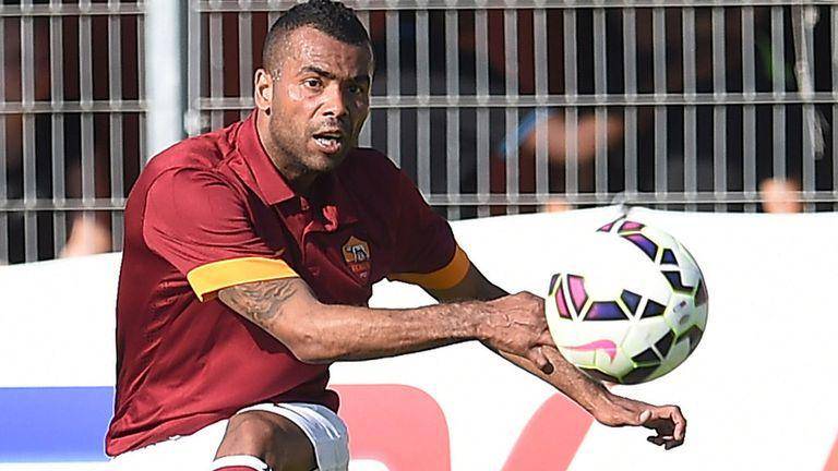 Ashley Cole (skysports.com)