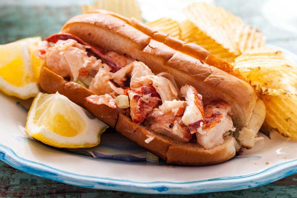 Resep Lobster Roll Sandwich yang Lembut dan Lezat
