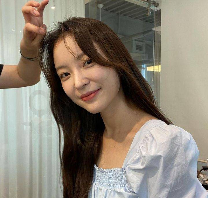 Han Da Sol (instagram.com/dsolisolisoli)