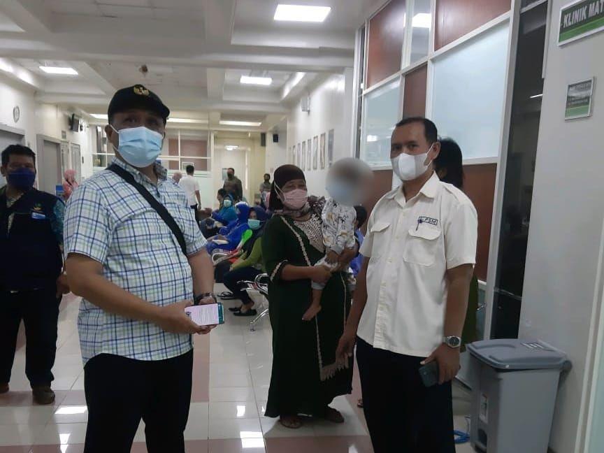 Balita ini kemudian ditangani Pemkot Surabaya. Dok. Humas Pemkot Surabaya.