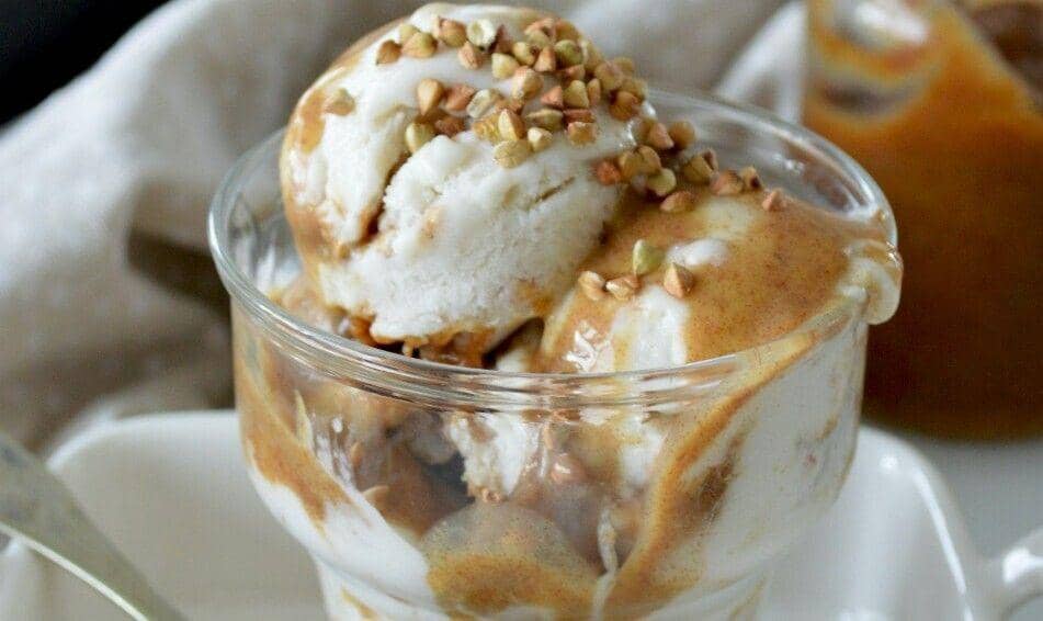 ilustrasi es krim kinder bueno (unsplash.com/Nadine Primeau)