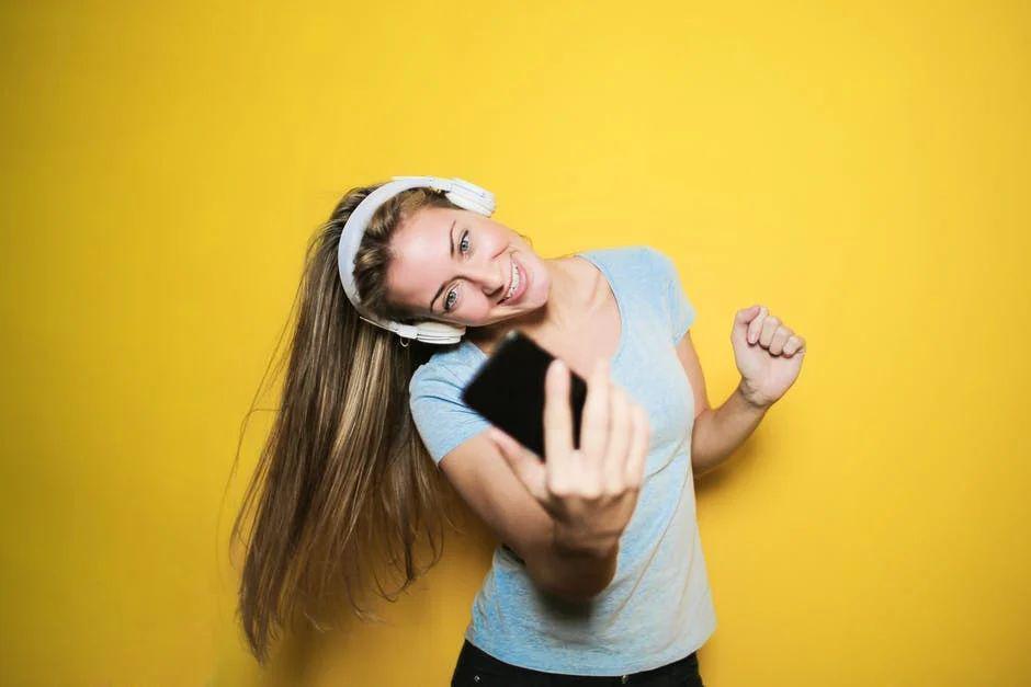 9 Lagu Indonesia Ini Bikin Semangat Buat Para Pejuang Move On