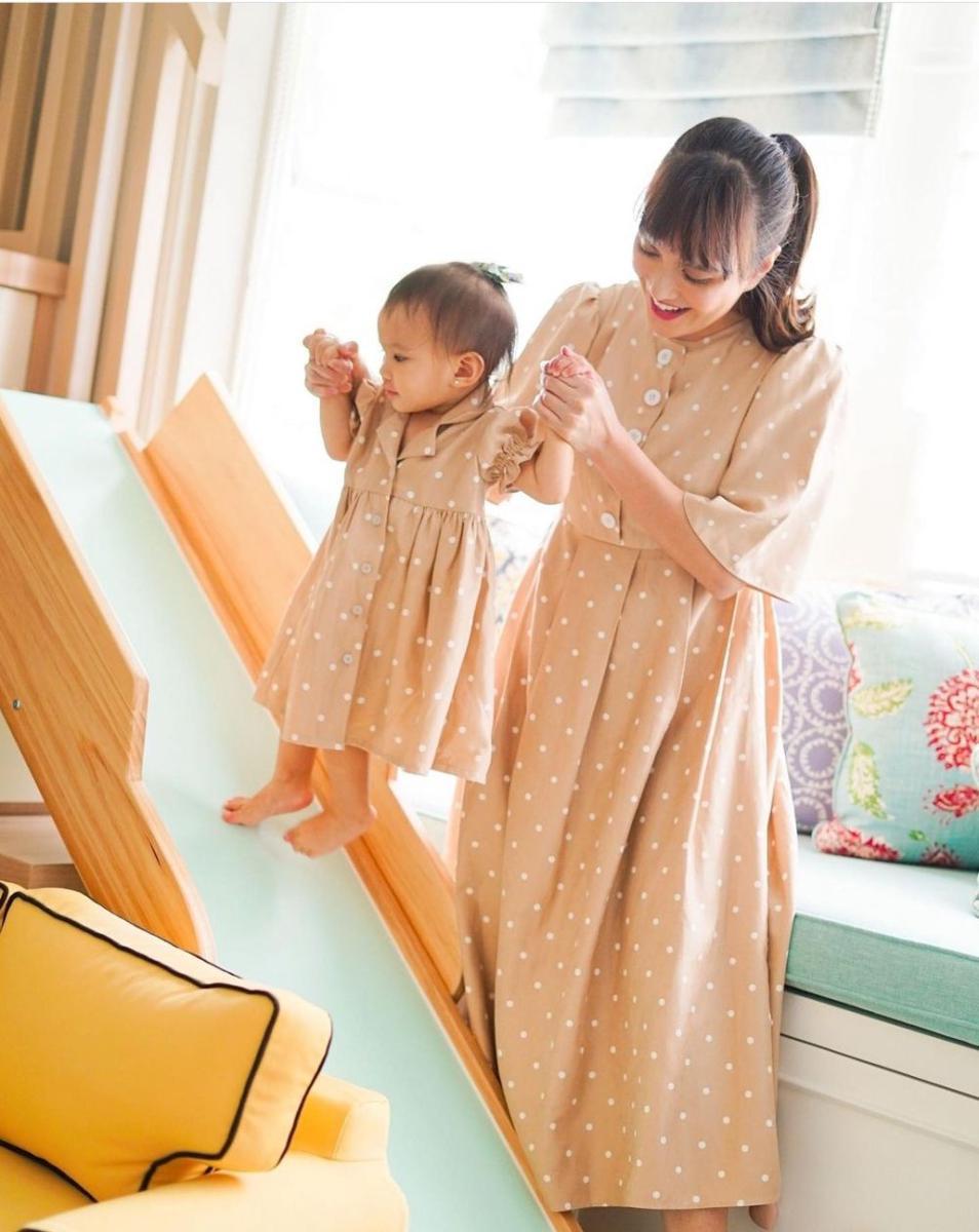 Claire dan mama tercinta (instagram.com/shandyaulia)