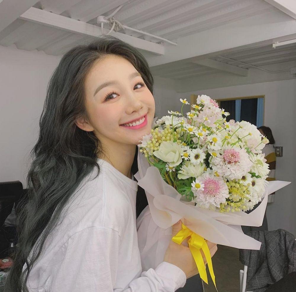 Rainbow Xu (instagram.com/rainbow__xu)