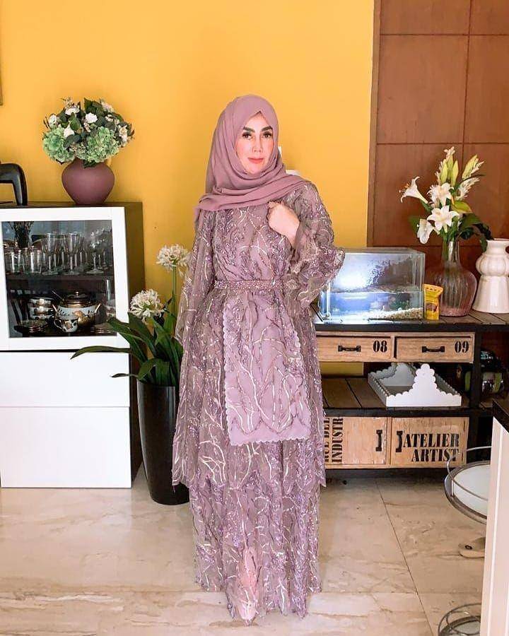 Busana kondangan keluarga andara (instagram.com/amy_r_qanita)