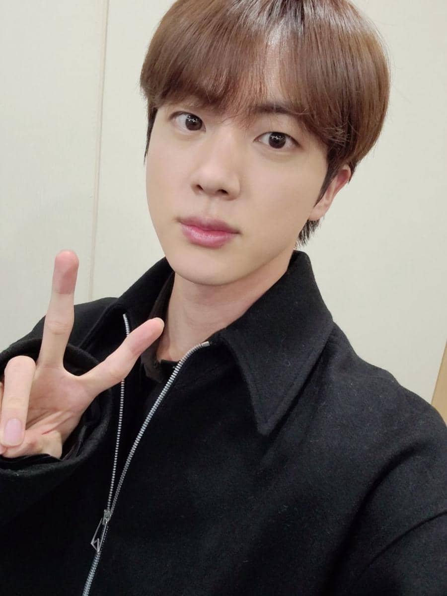 Kim Seokjin BTS (twitter.com/BTS_twt)
