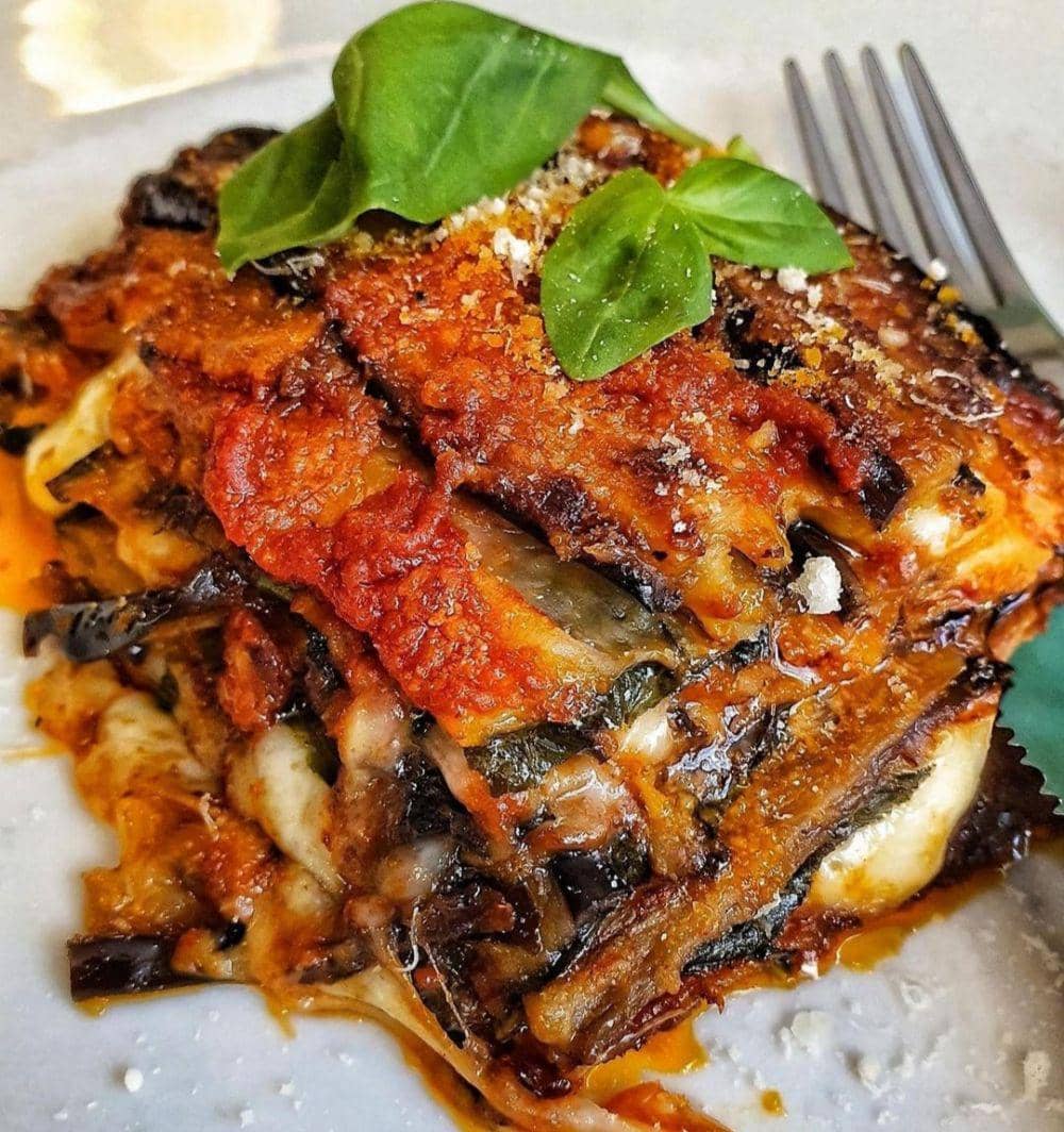parmigiana di melanzane (instagram.com/ristorante_martinarosaforio)