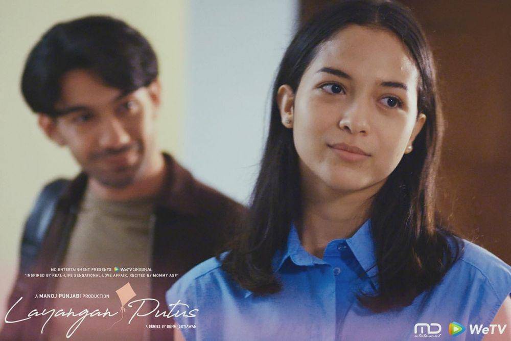 Putri Marino (instagram.com/putrimarino)