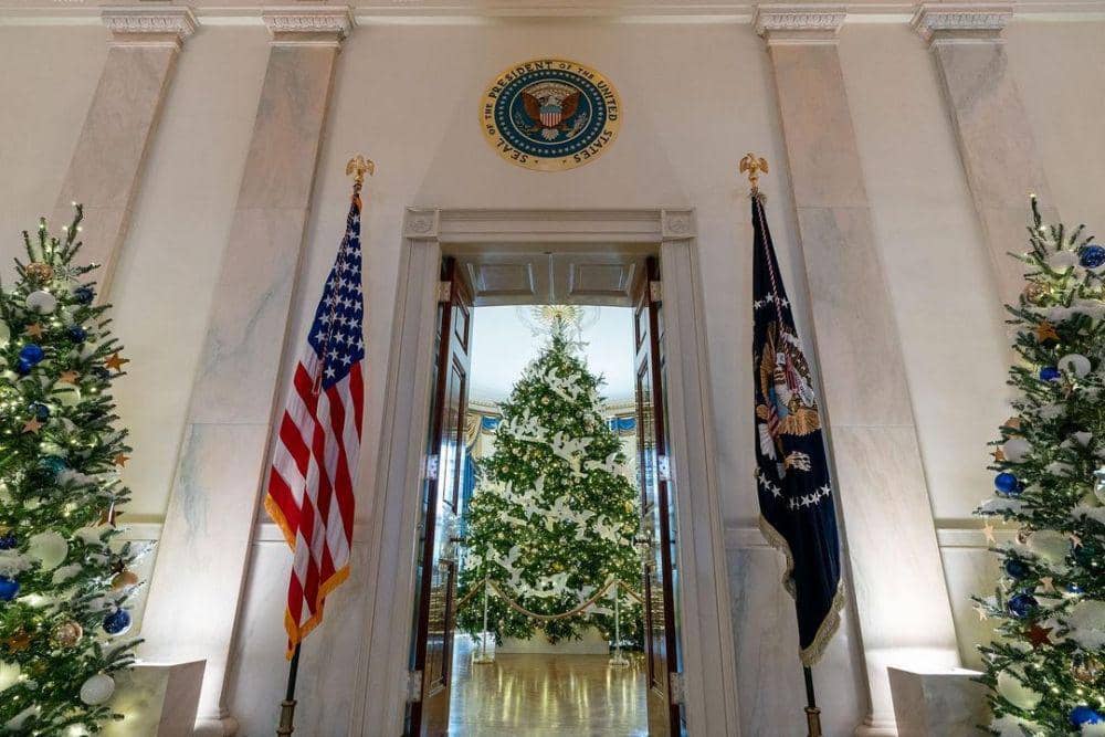 potret dekorasi Natal di Gedung Putih (instagram.com/flotus)