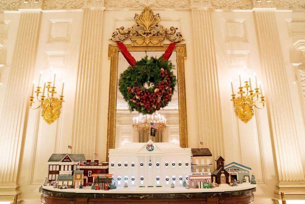 potret dekorasi Natal di Gedung Putih (instagram.com/flotus)