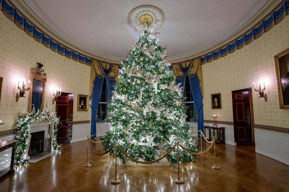 potret dekorasi Natal di Gedung Putih (instagram.com/flotus)