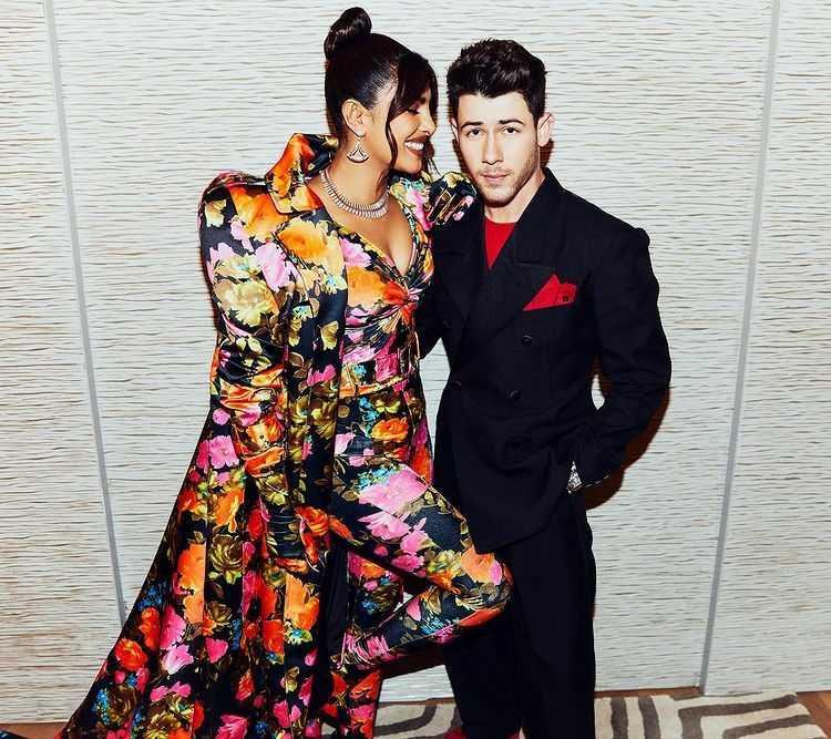 Priyanka Chopra dan Nick (instagram.com/priyankachopra)