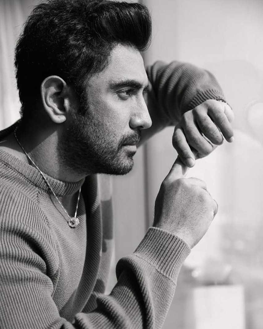 Amit Sadh (instagram.com/theamitsadh)
