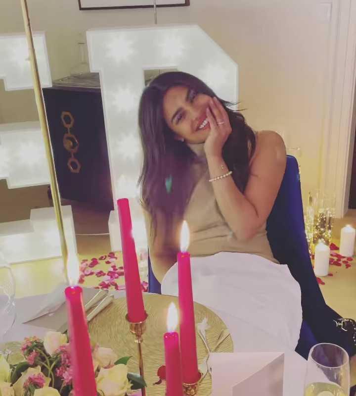 Priyanka Chopra (instagram.com/nickjonas)
