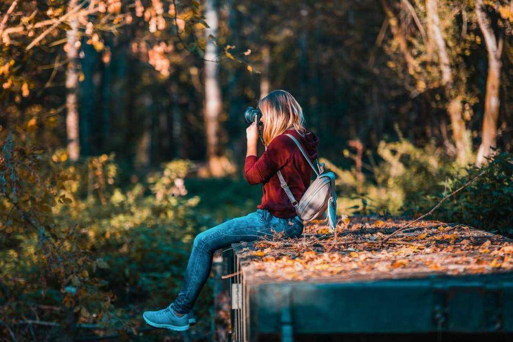 ilustrasi seseorang melakukan hobi (pexels.com/David Bartus)