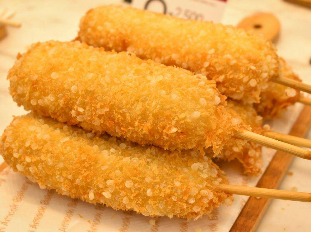 ilustrasi sajian hotdog ala Korea (pixabay.com/@joelmarrinan)
