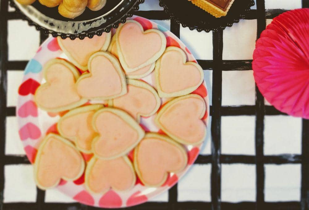 ilustrasi sugar cookies mango buttercream (unsplash.com/Joshua Hoehne)