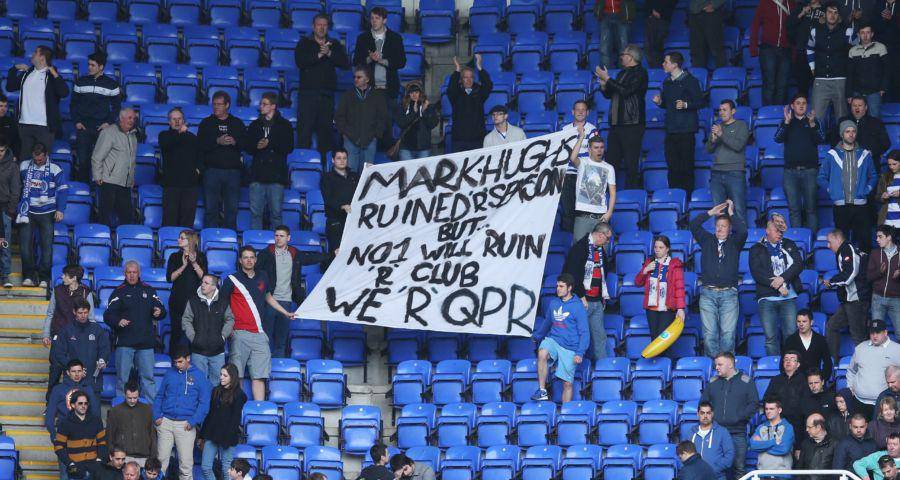 Kekecewaan suporter QPR di salah satu pertandingan musim 2012/13. (thetotallyfootballshow.com)