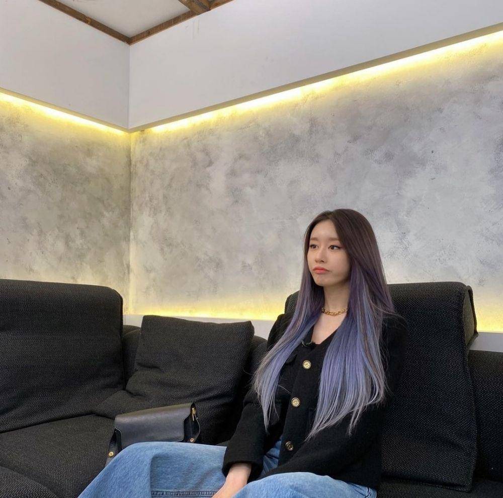 Celana jeans ala Jiyeon T-ARA (instagram.com/jiyeon2__)