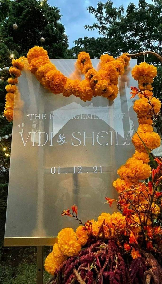 Dekorasi pertunangan Vidi Aldiano dan Sheila Dara Aisha. (Instagram.com/florebastille)