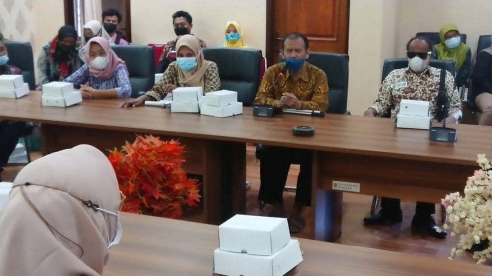 Dengar pendapat antara perwakilan difabel dengan DPRD Tulungagung. IDN Times/ Bramanta Pamungkas