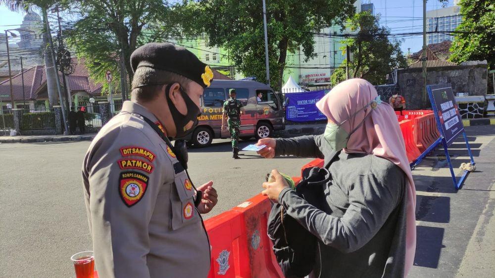 [BREAKING] Antisipasi Reuni 212: Polisi Periksa Warga di Budi Kemuliaan
