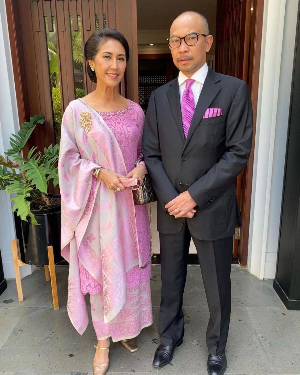 Kebaya Dana Iswara Basri (instagram.com/danaiswara12)